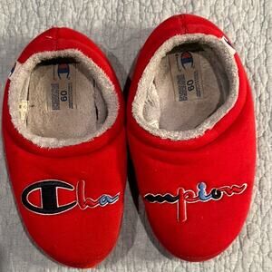 Champion Red Slippers - Men's Size 9